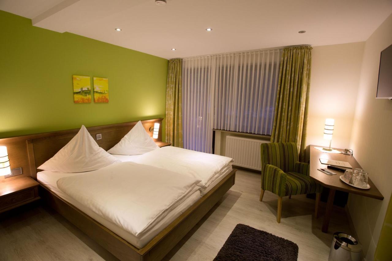 Landhotel Teuteberg Bad Arolsen Esterno foto