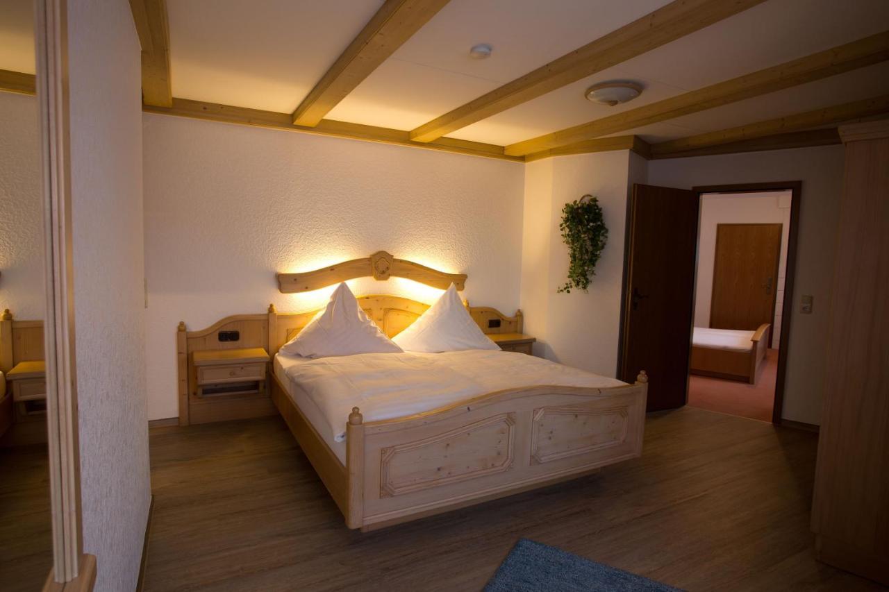 Landhotel Teuteberg Bad Arolsen Esterno foto
